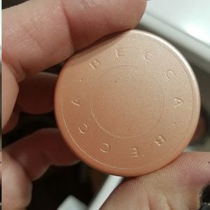 Becca under eye brightener